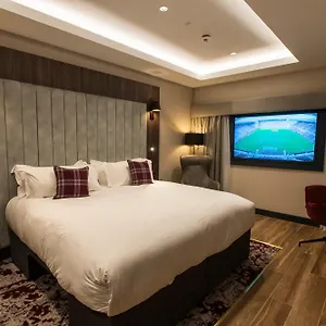  Hotel Tynecastle Park