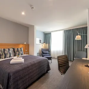 4* Hotel Apex Of